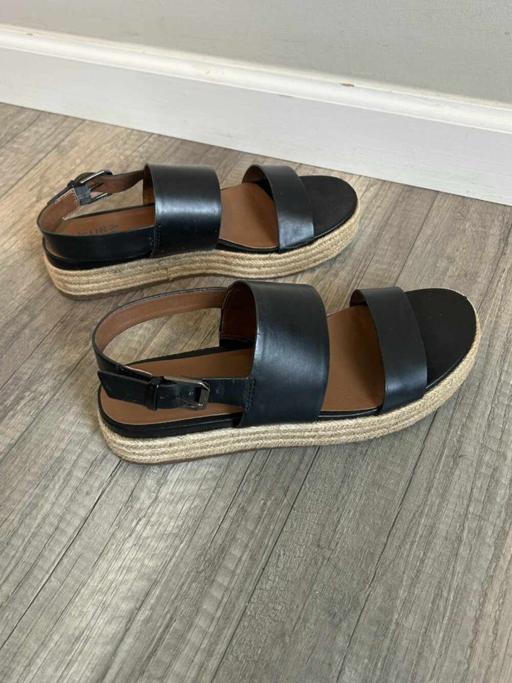 Naturalizer women’s sandals Size 8.5 Strapped Black Rope Buckle Strappy Beach - Picture 7 of 11